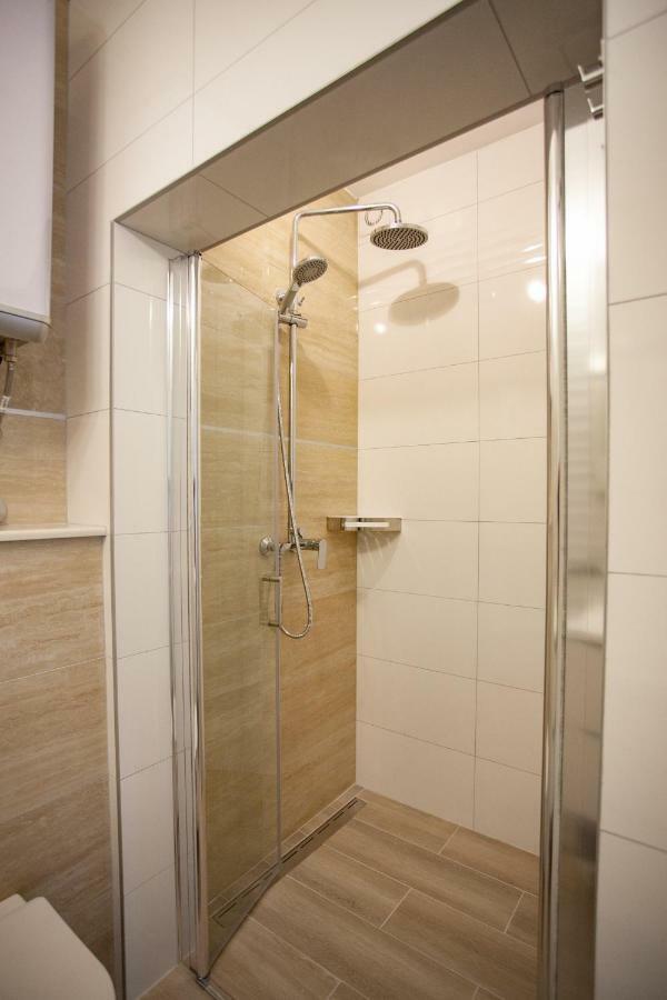 House Almissa Apartma *